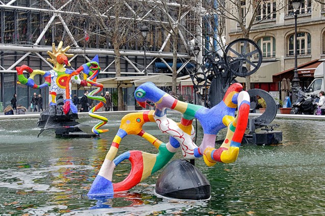 Fuente de Stravinsky en París 
