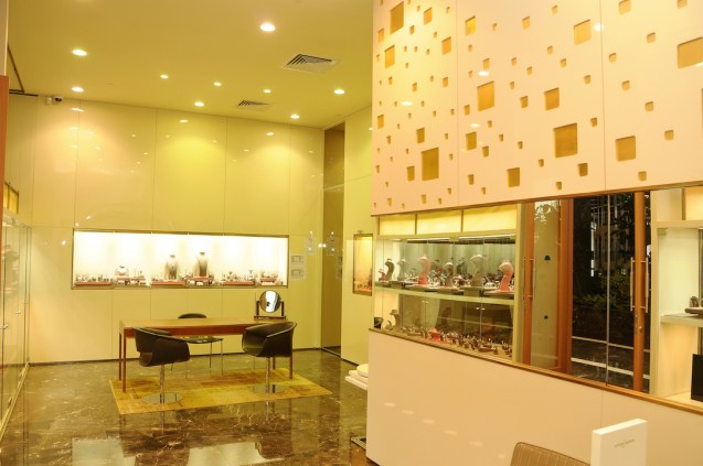 Jewellery-regnum-carya resort-2