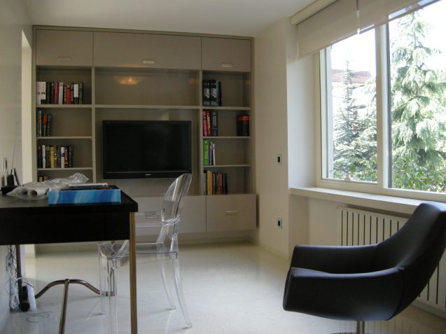 Pediatrician office_9